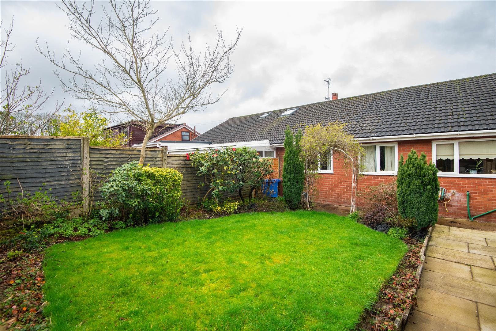2 bed property in Yeadon Grove, Chorley
